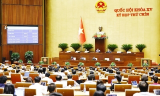 Quốc hội thông qua Nghị quyết về việc rút ngắn nhiệm kỳ Quốc hội khoá XV