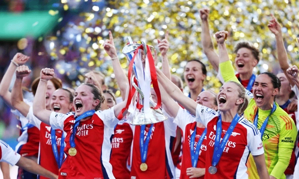  Arsenal giành Champions League bóng đá nữ