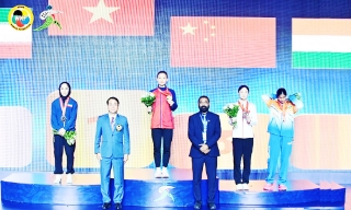 Karate Việt Nam xuất sắc giành 3 Huy chương Vàng châu Á