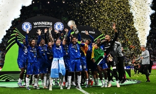Vô địch Conference League, Chelsea có chiến thắng lịch sử