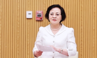 Cán bộ, công chức nghỉ việc ngay vẫn được hưởng lương