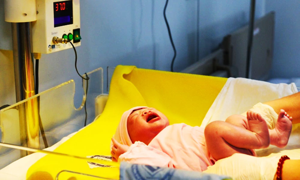  Chọn giới tính thai nhi có thể bị phạt đến 100 triệu đồng