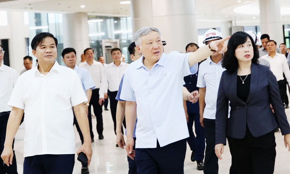 Luân chuyển y bác sĩ tay nghề cao về Bệnh viện Bạch Mai, Việt Đức cơ sở 2