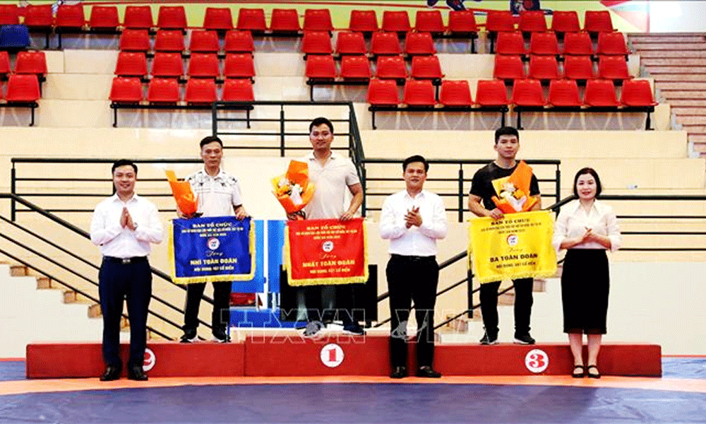  Hà Nội nhất toàn đoàn Giải vô địch các lứa tuổi trẻ Vật cổ điển, Vật tự do quốc gia
