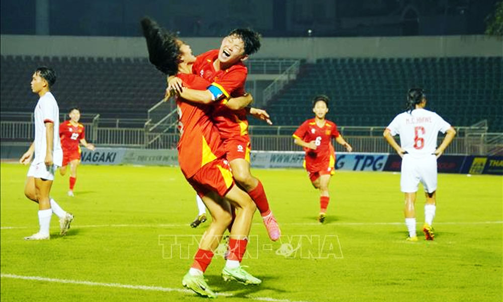  Việt Nam có chiến thắng đầu tiên tại Giải U19 nữ Đông Nam Á 
