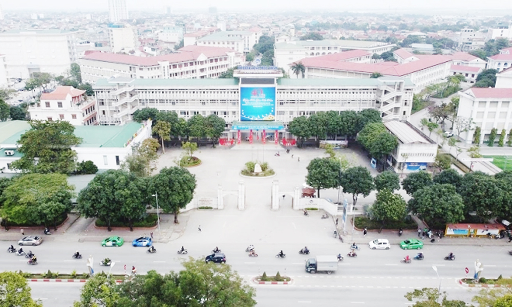  2 cán bộ Trường Đại học Vinh bị kỷ luật cảnh cáo