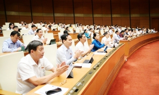 Hội đồng Bầu cử quốc gia gồm 19 thành viên