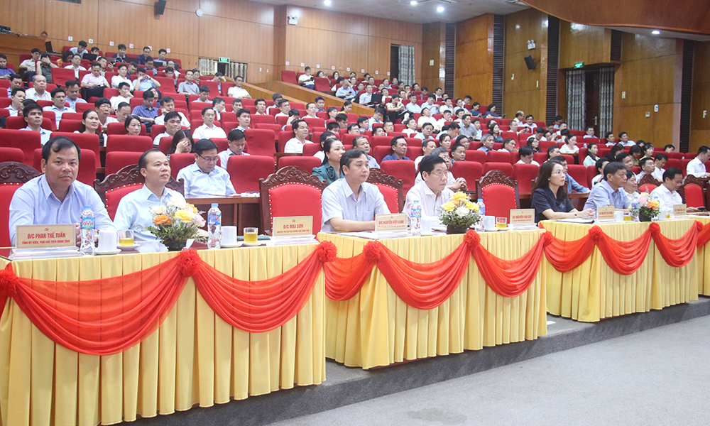  Bắc Giang: Hơn 23 nghìn cán bộ, đảng viên dự hội nghị trực tuyến quán triệt 2 nghị quyết 