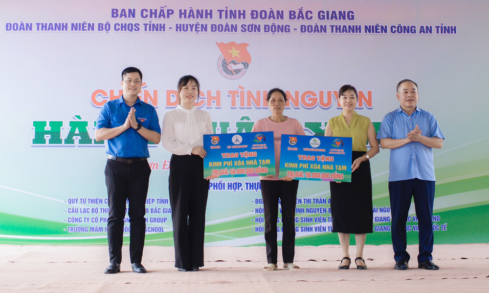 Thực hiện 3 liên kết trong chiến dịch thanh niên tình nguyện của lực lượng vũ trang